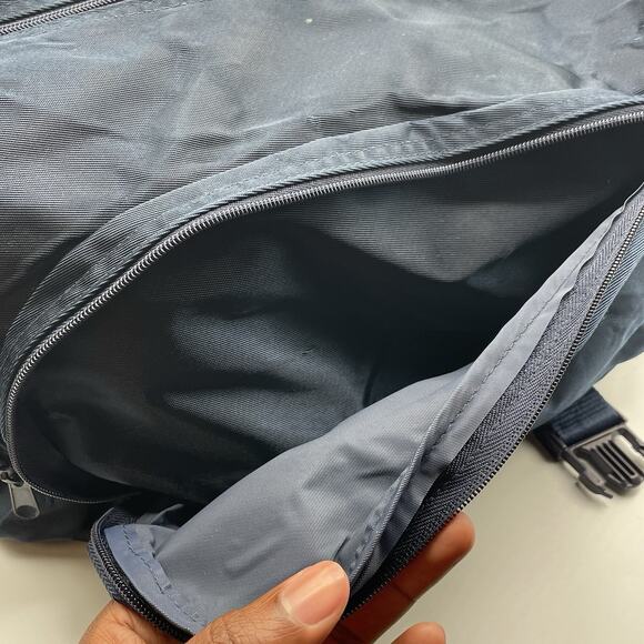 Vintage 90s Tommy Hilfiger Navy Red Messenger Bag Embroidered Logo - Picture 7 of 10